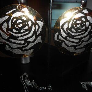 Golden Rose pattern necklace with earrings Jewelry Set